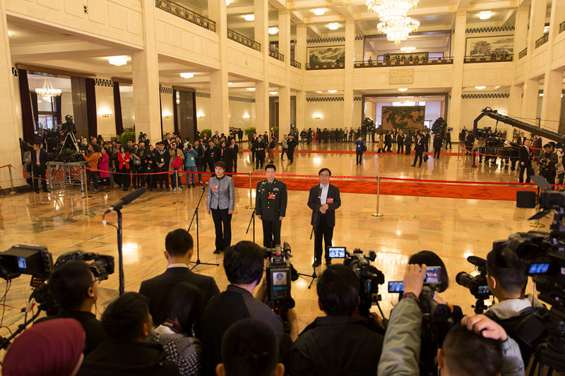 微信图片_20180303184207_副本.jpg