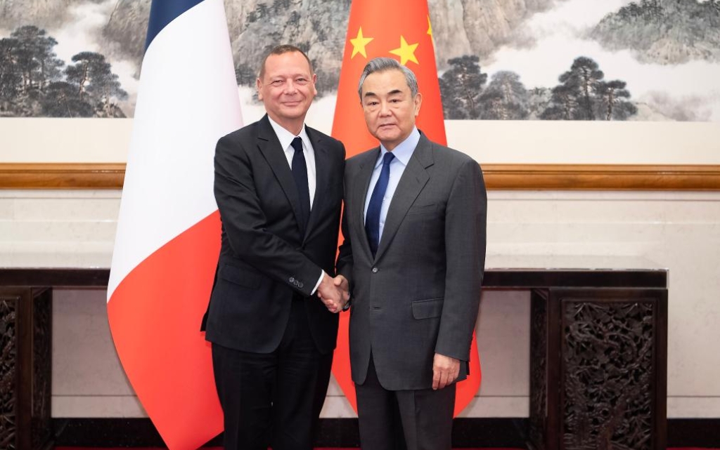 1封面.jpg